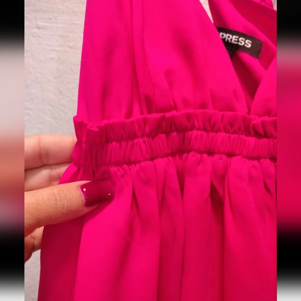 Express - Picture 2 of 5